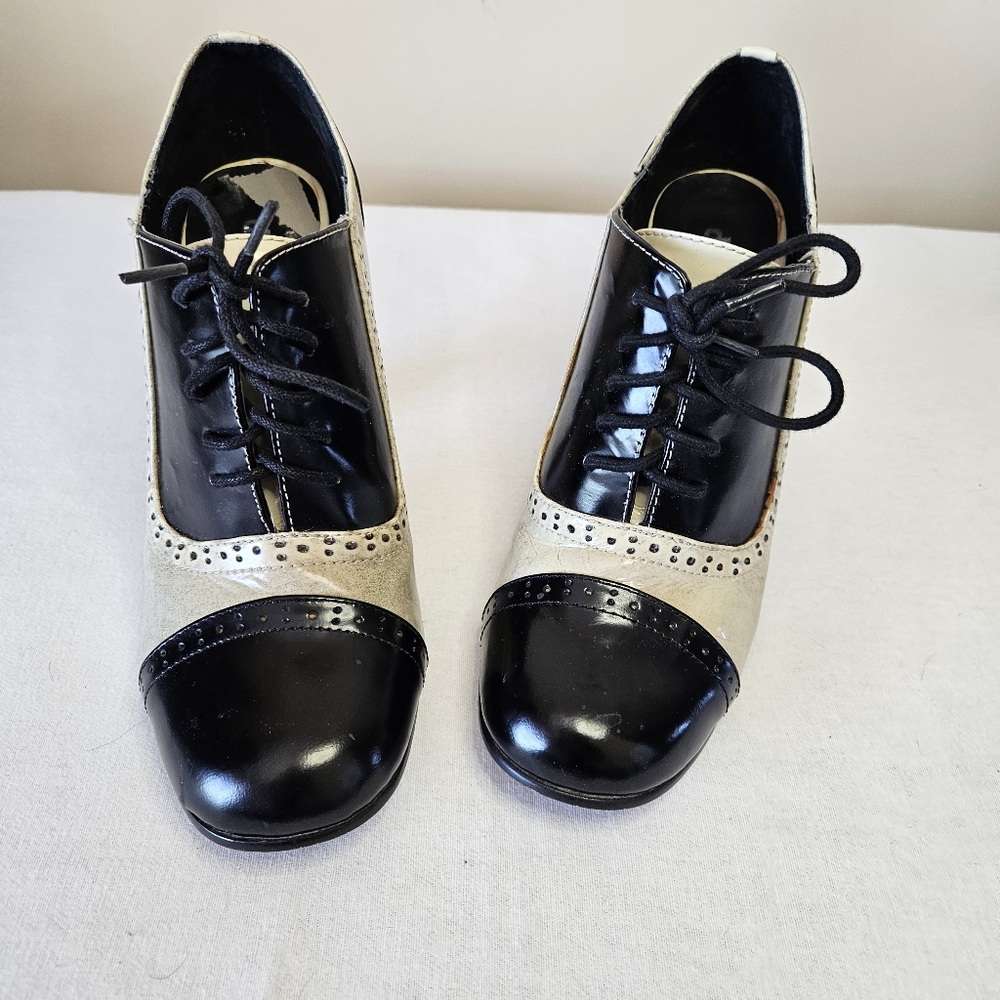 Saddle shoes heels Oxfords